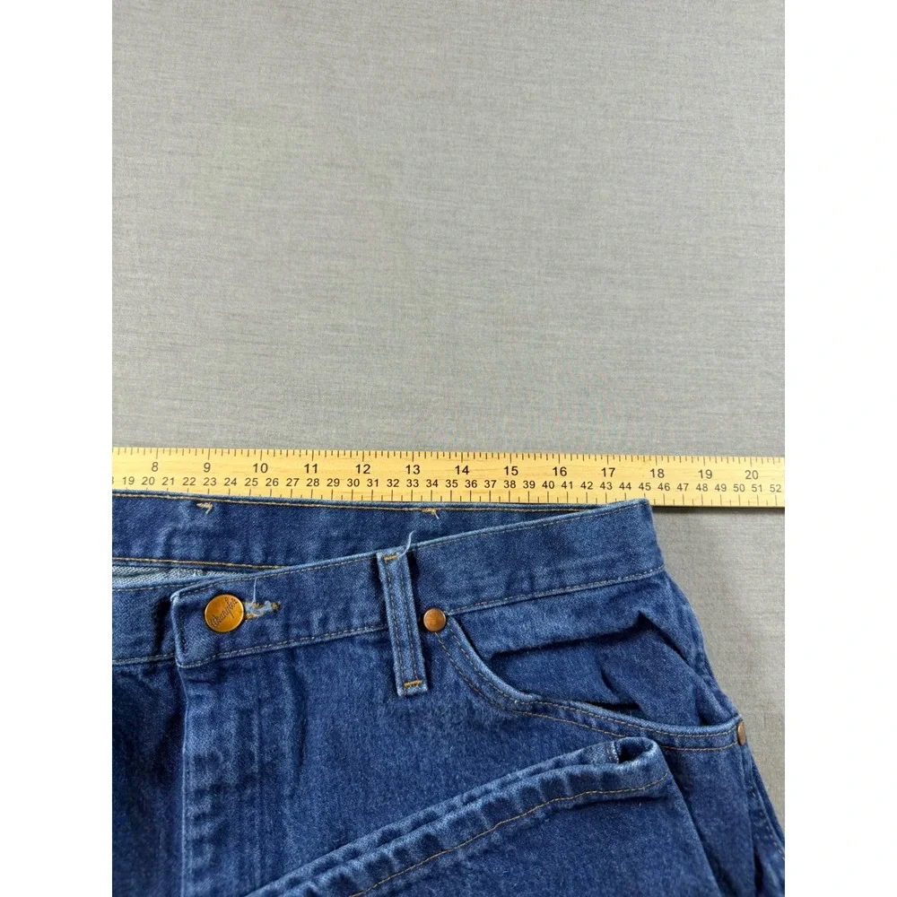 Wrangler Jeans Mens 37x34 Blue Excellent Cowboy Cut 13MWZPW Straight Leg Denim